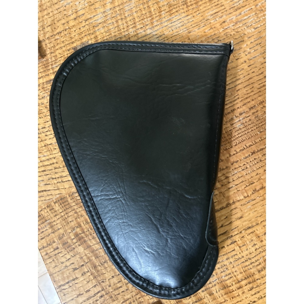 UMC 2 Vintage Black Faux Leather Zippered Pistol Rug Case Green  Lining Handgun